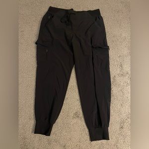 all in motion | lightweight athletic cargo pants